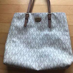 MK shoulder bag